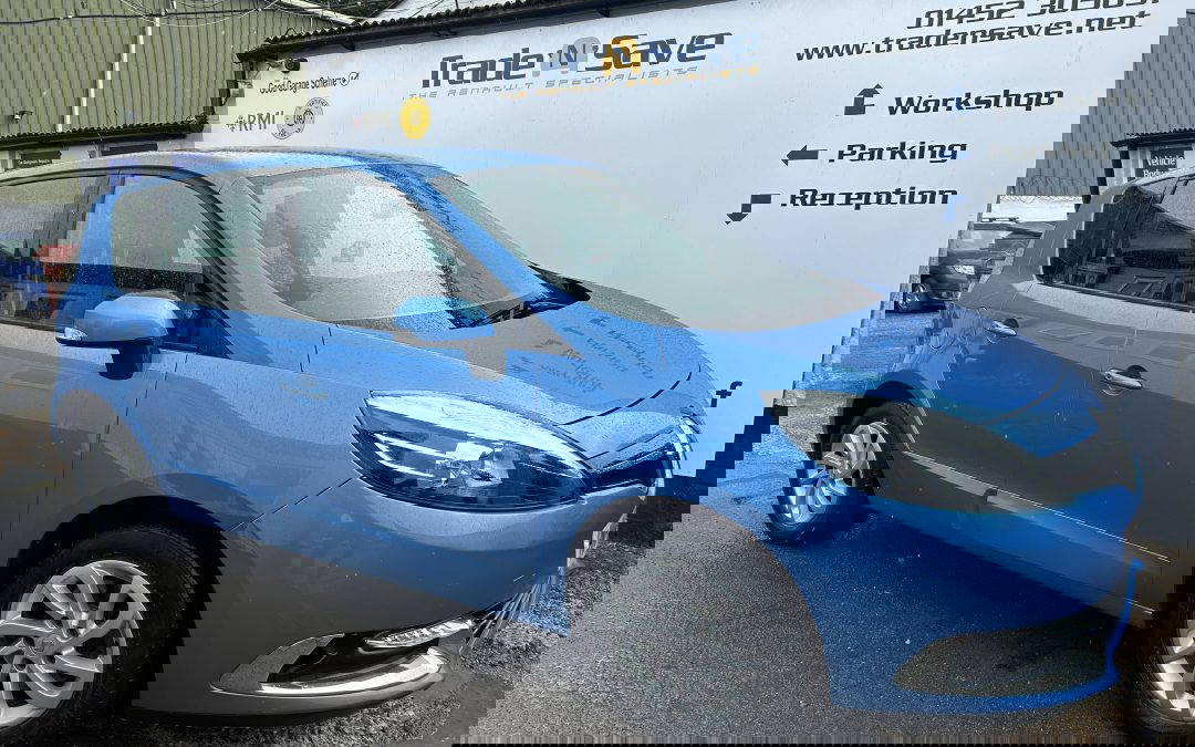 2014 Renault Scenic Dynamique 1.5 DCi AUTO – Blue