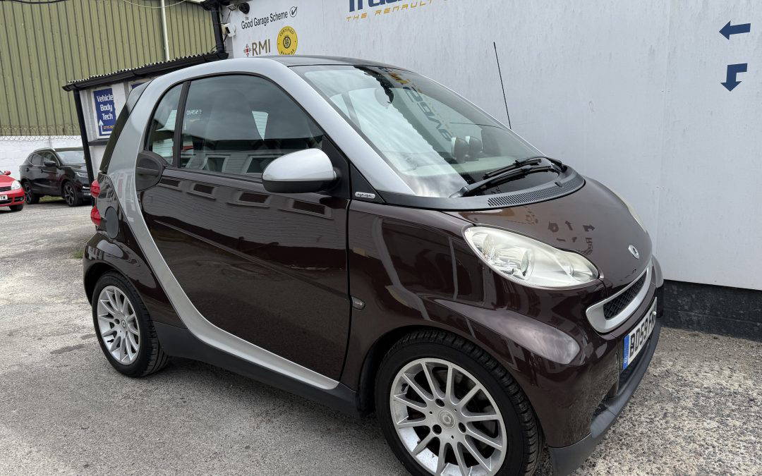 2010 Smart 4Two Passion Automatic